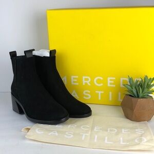 NEW Mercedes Castillo Xandra Chic Chelsea Booties